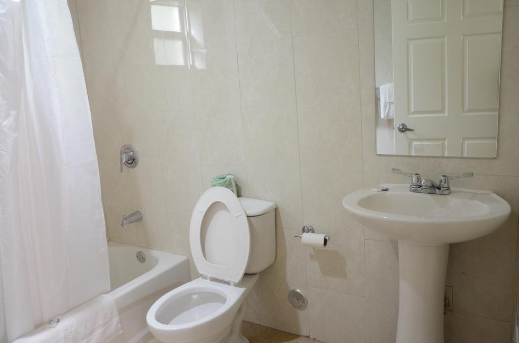 מיאמי Carl'S El Padre Motel מראה חיצוני תמונה